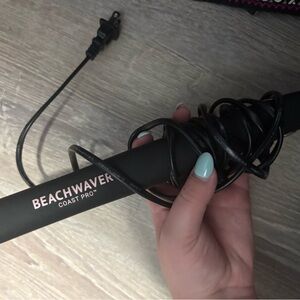 Beachwaver Coast Pro Hair Straightener - Black